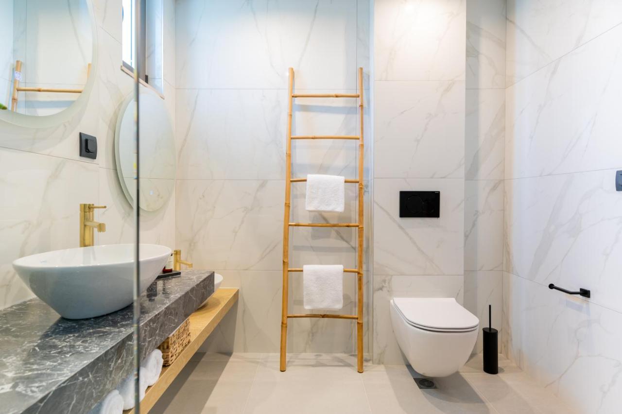 Nagia Luxury Family Villas อนาลิปซี ภายนอก รูปภาพ