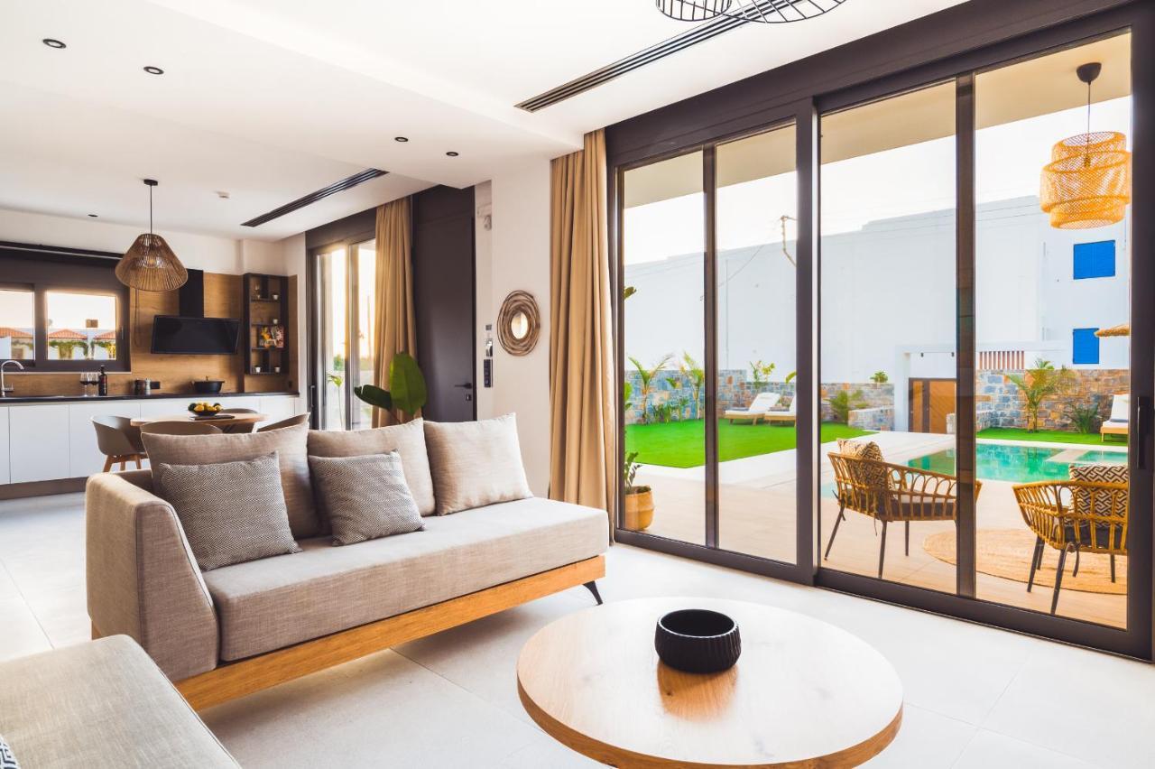 Nagia Luxury Family Villas อนาลิปซี ภายนอก รูปภาพ